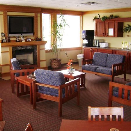 Prairie Inn & Suites Holmen Extérieur photo