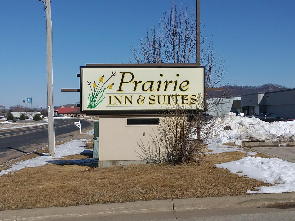 Prairie Inn & Suites Holmen Extérieur photo